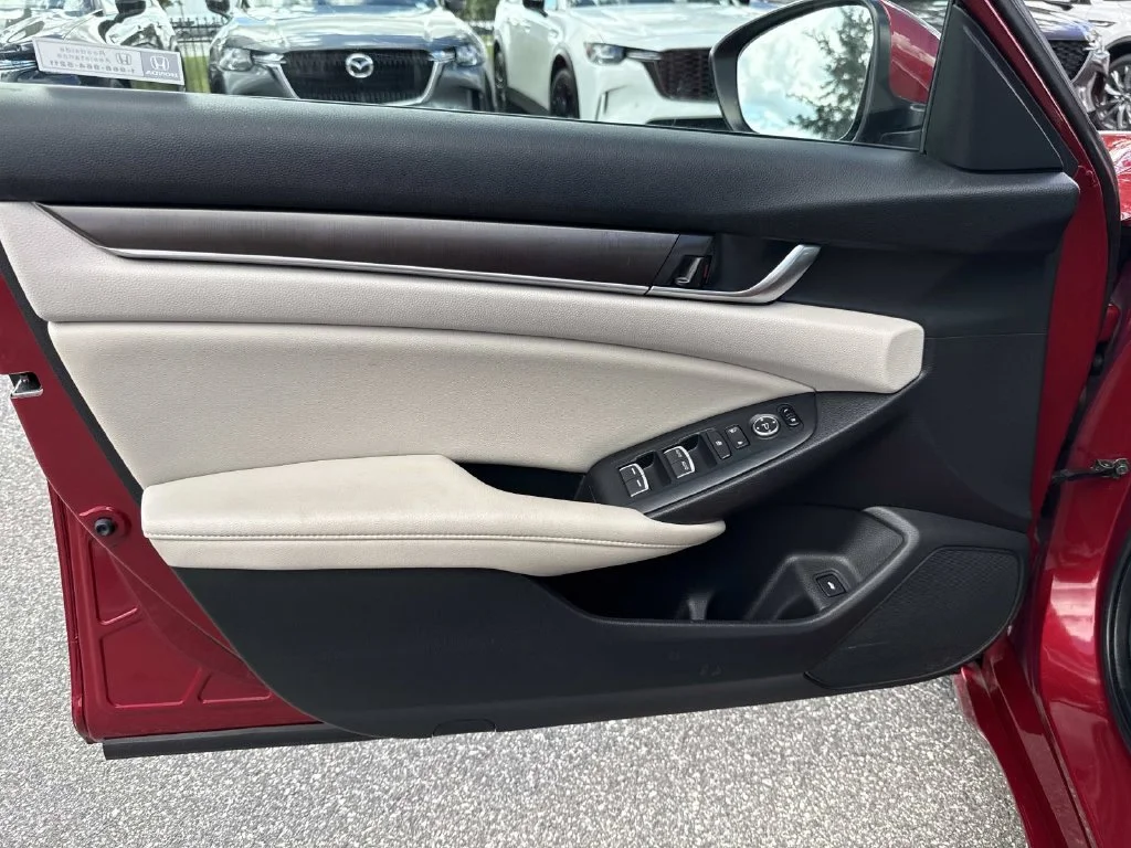 Used 2020  Honda LX image 20