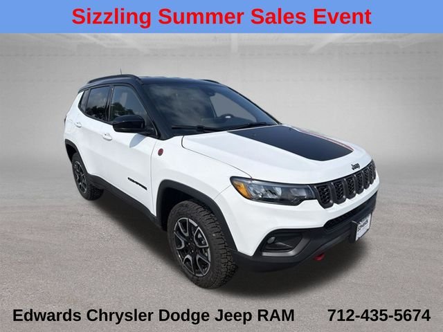 New 2026 Bright White Clear-Coat Exterior Paint Jeep Trailhawk image 1