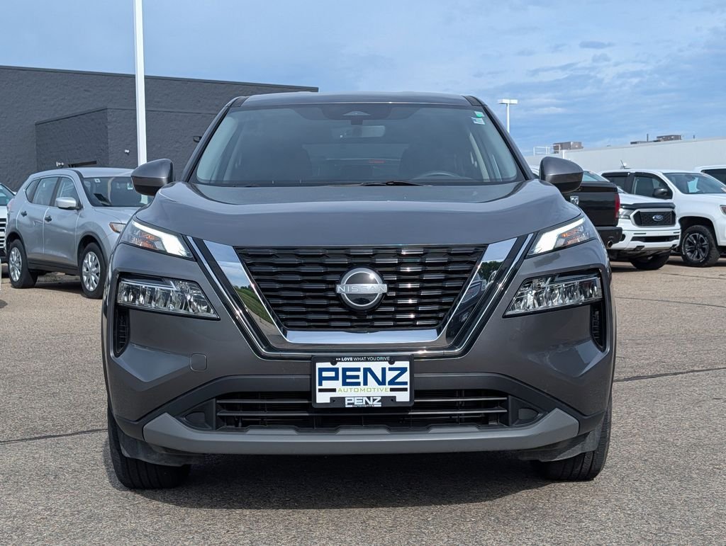 Used 2023 Nissan Rogue SV with VIN JN8BT3BB1PW495787 for sale in Rochester, Minnesota