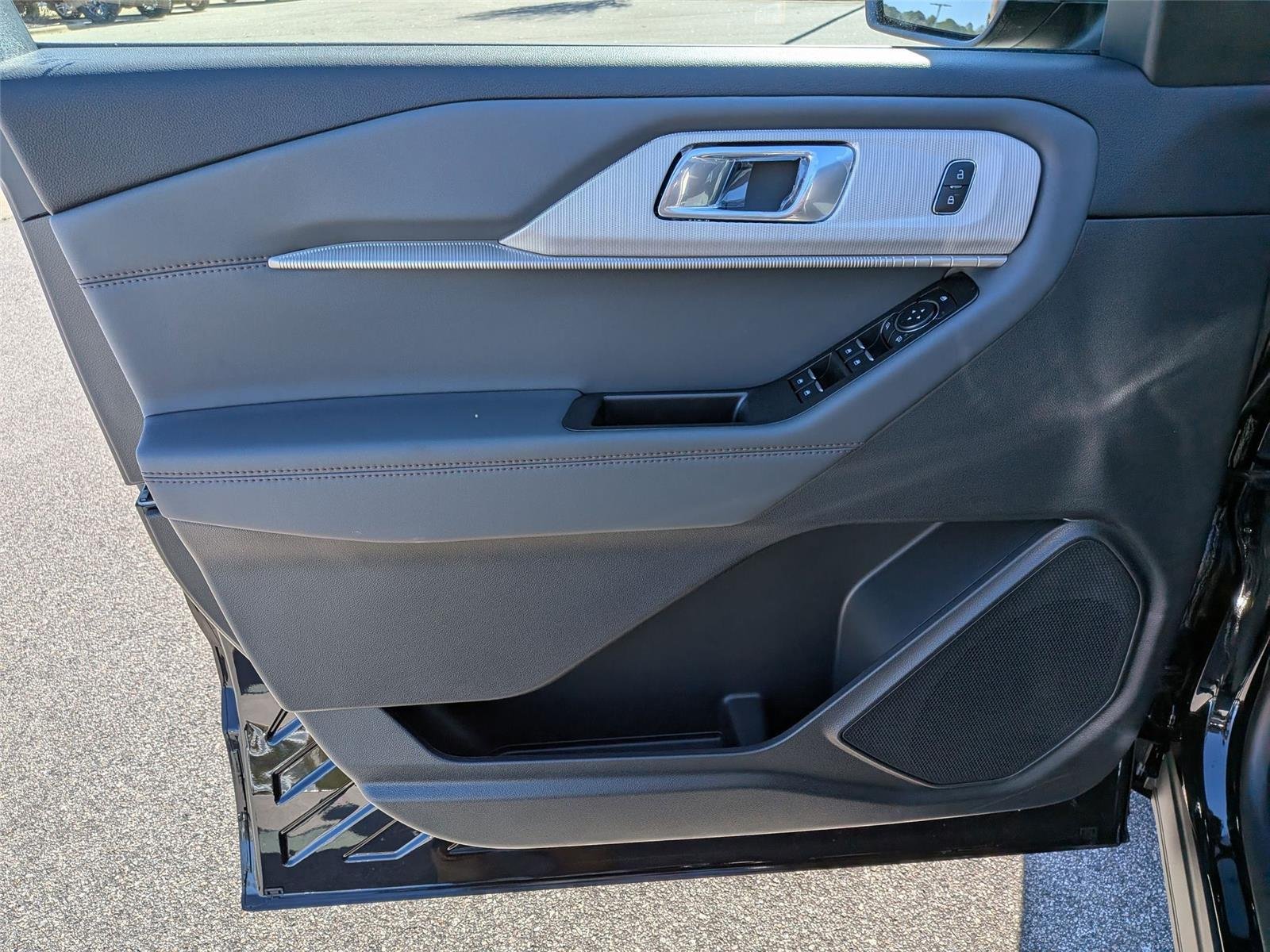 New 2026 Agate Black Metallic Ford Active image 11