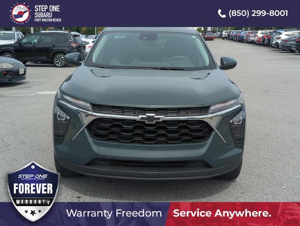 Used 2025 Gray Chevrolet LS image 9