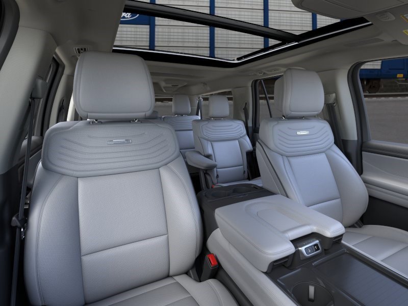 New 2026 Space Silver Metallic Ford Platinum image 10