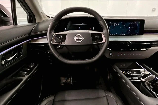 Used 2025 Brilliant Silver Metallic Nissan SL image 6