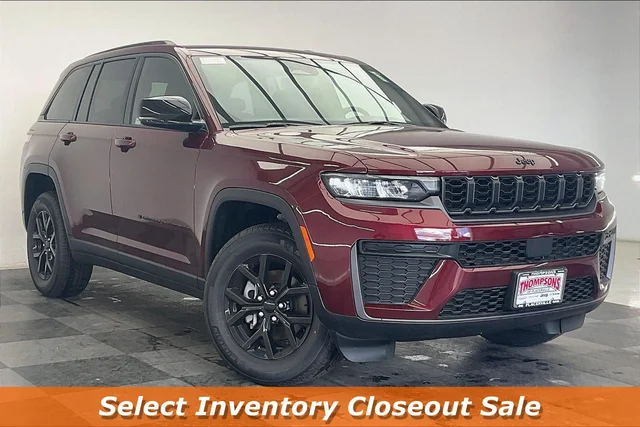 2026 Jeep Grand Cherokee Laredo Altitude
