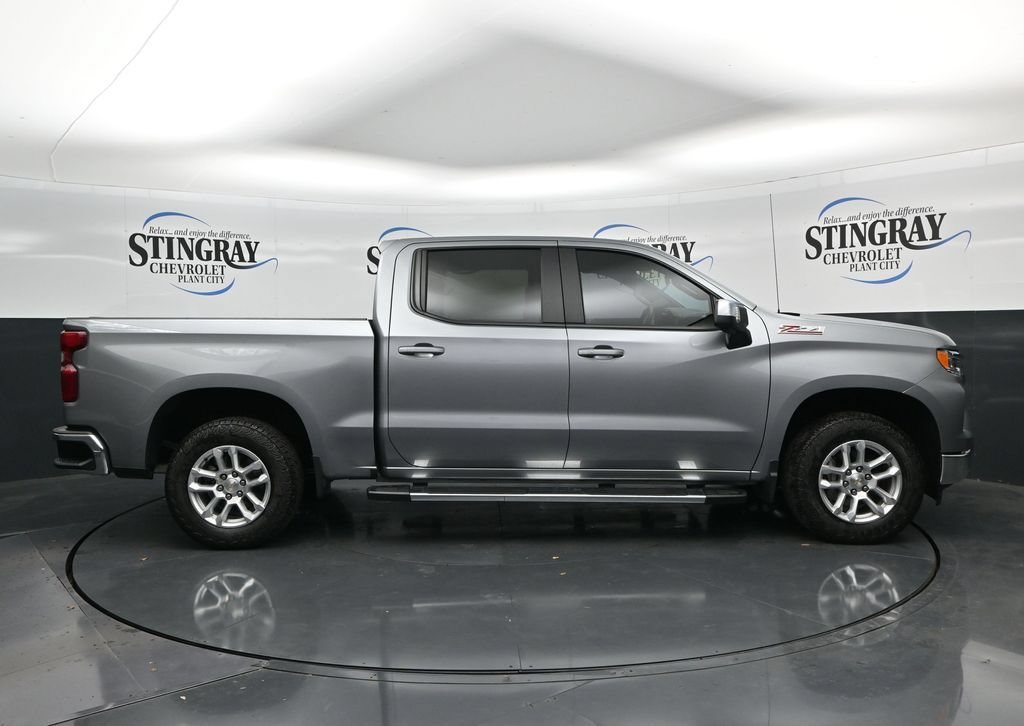 Used 2026 Sterling Gray Metallic Chevrolet LT image 8