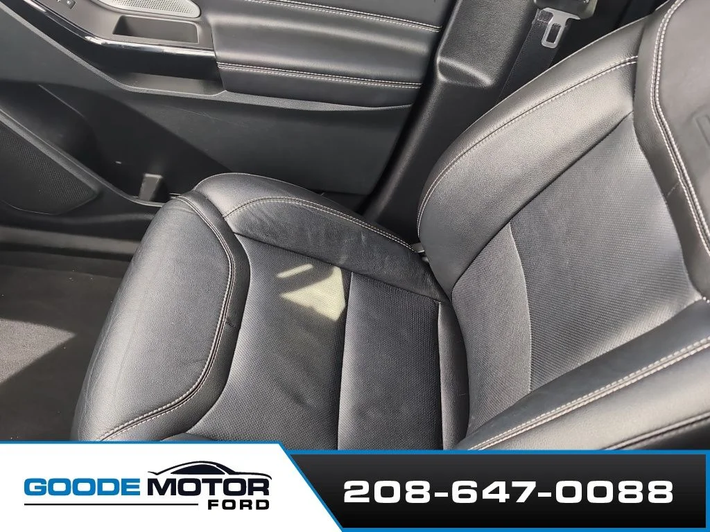 2023 Ford Explorer ST - Photo 16