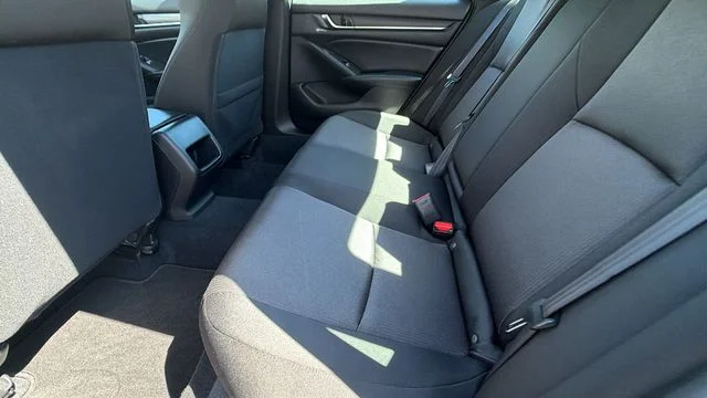 Used 2021 Silver Honda LX image 15