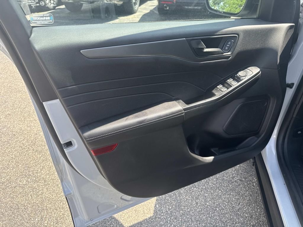 Used 2025 Silver Ford Active image 17