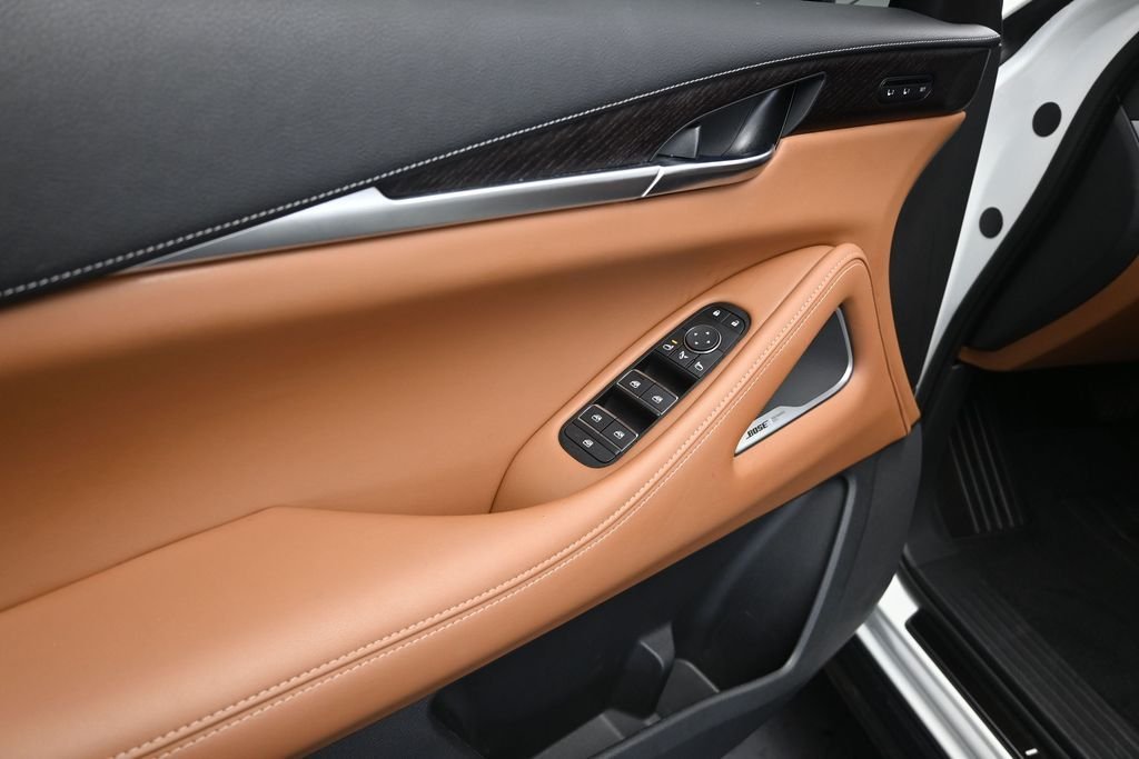 Certified Used 2023 White INFINITI Sensory image 11