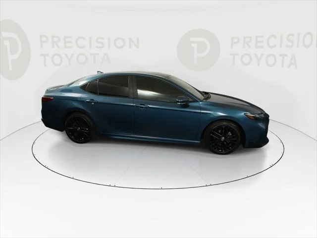 Certified Used 2025 OCEAN GEM Toyota SE image 13