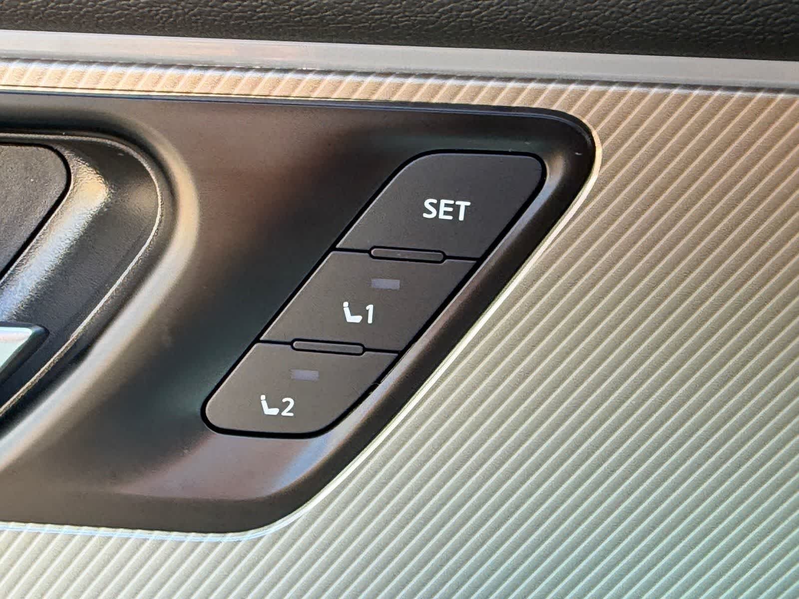 2026 Nissan Murano SL - Photo 16
