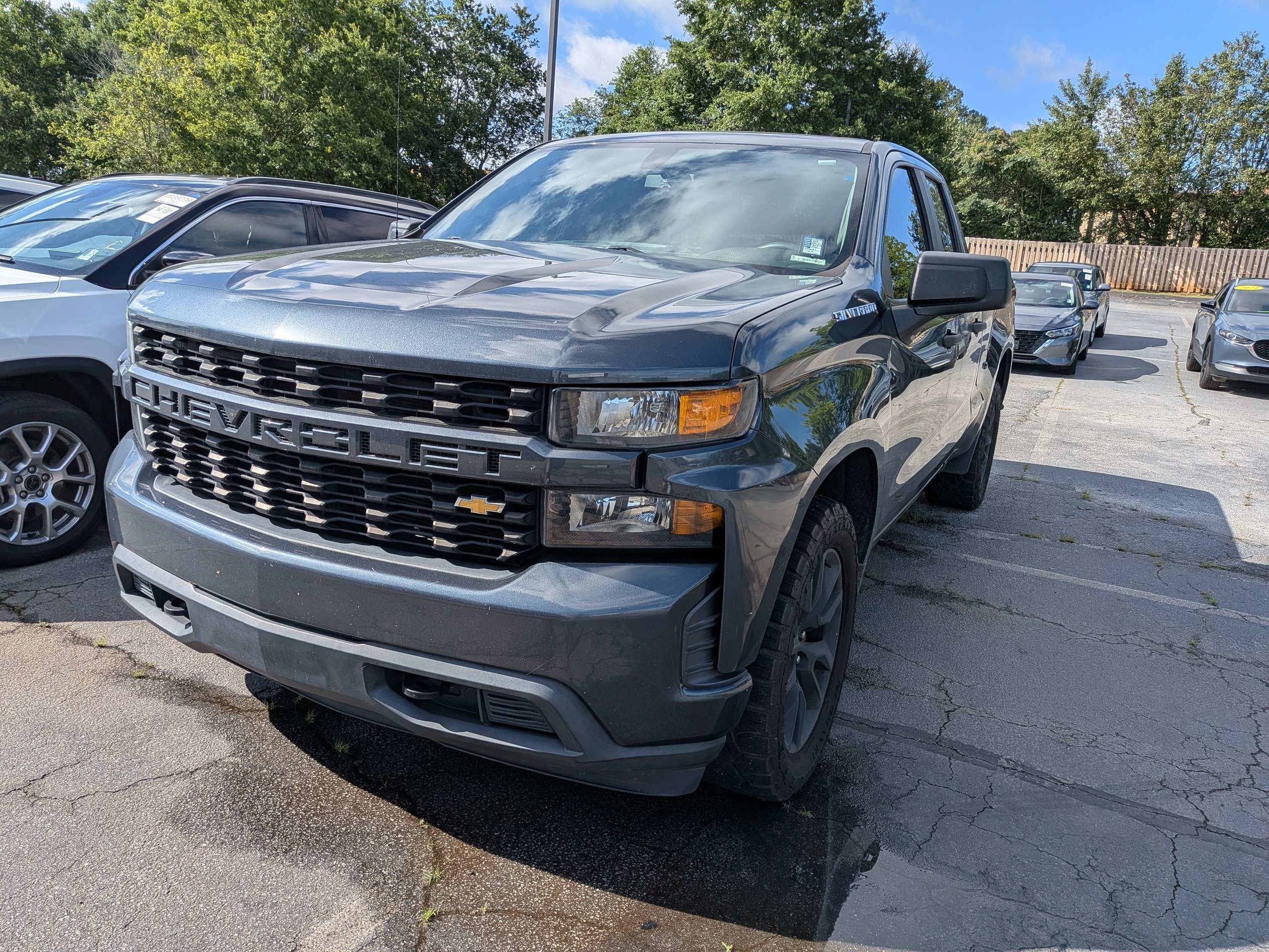 Used 2019 Gray Chevrolet Custom image 2