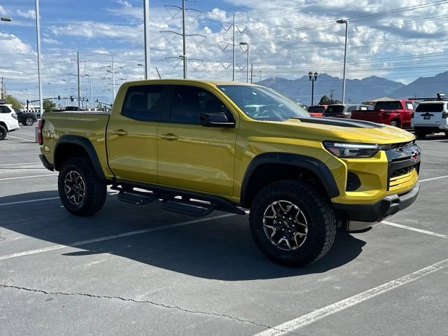 2023 Chevrolet Colorado ZR2 - Photo 5