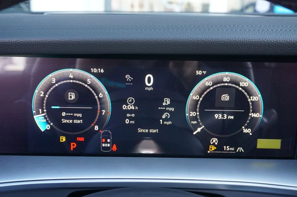 New 2026 White/off-white Volkswagen 2.0T SE R-Line Black image 23