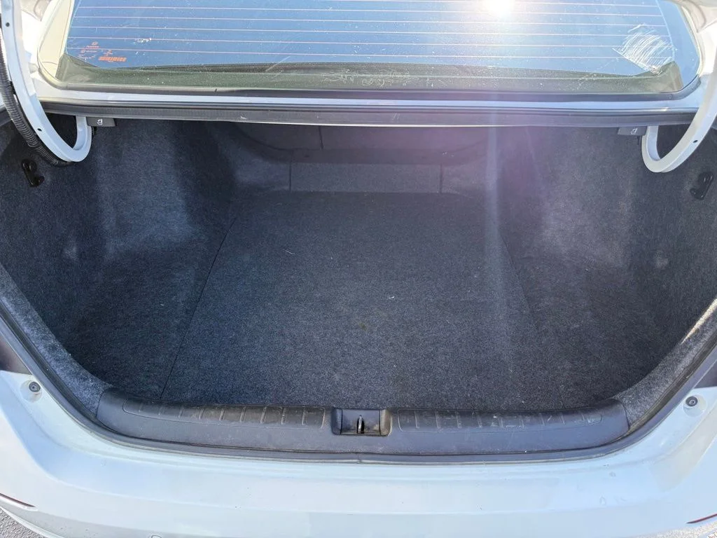 Used 2021  Honda EX-L image 7