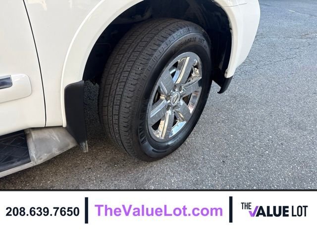 Used 2010 White Nissan Platinum image 11