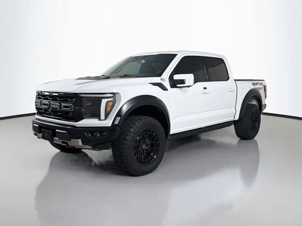 Used 2025 White Ford Raptor image 1