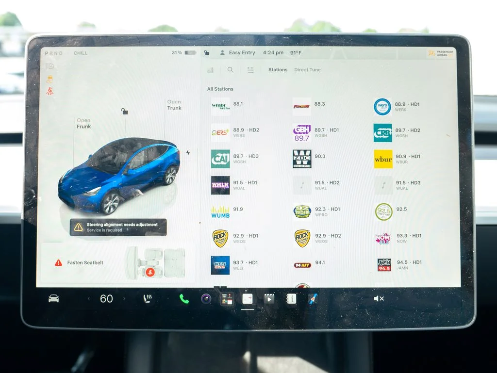 Used 2023 Blue Tesla Long Range image 28