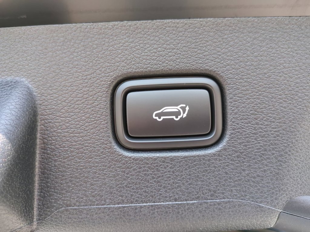 2026 Kia Sportage EX - Photo 17