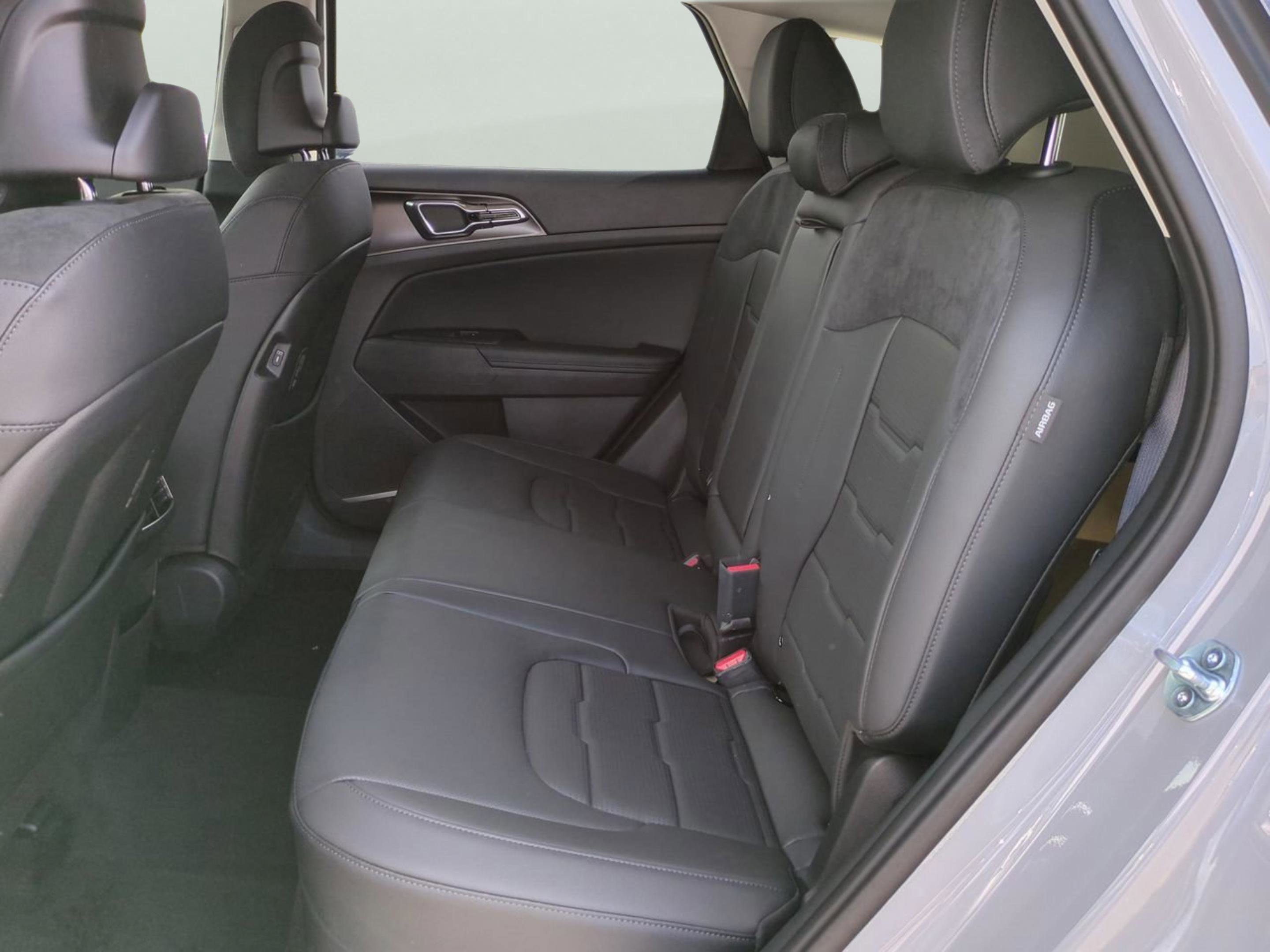 New 2026 Wolf Gray Kia SX Prestige image 16
