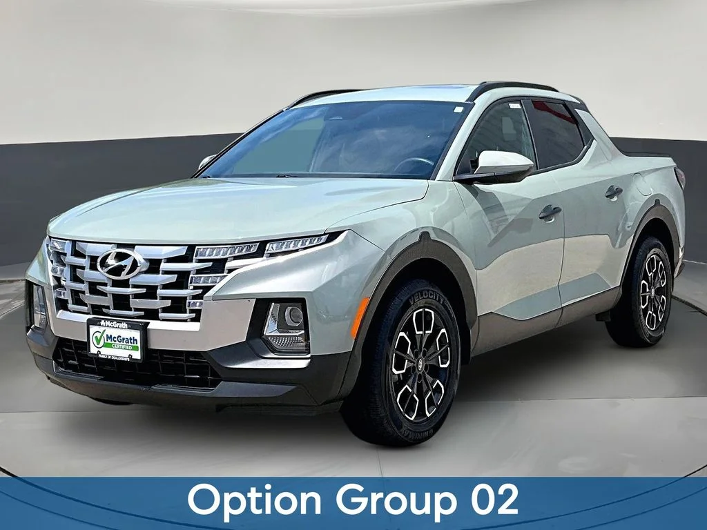 Used 2023 Green Hyundai SEL image 3
