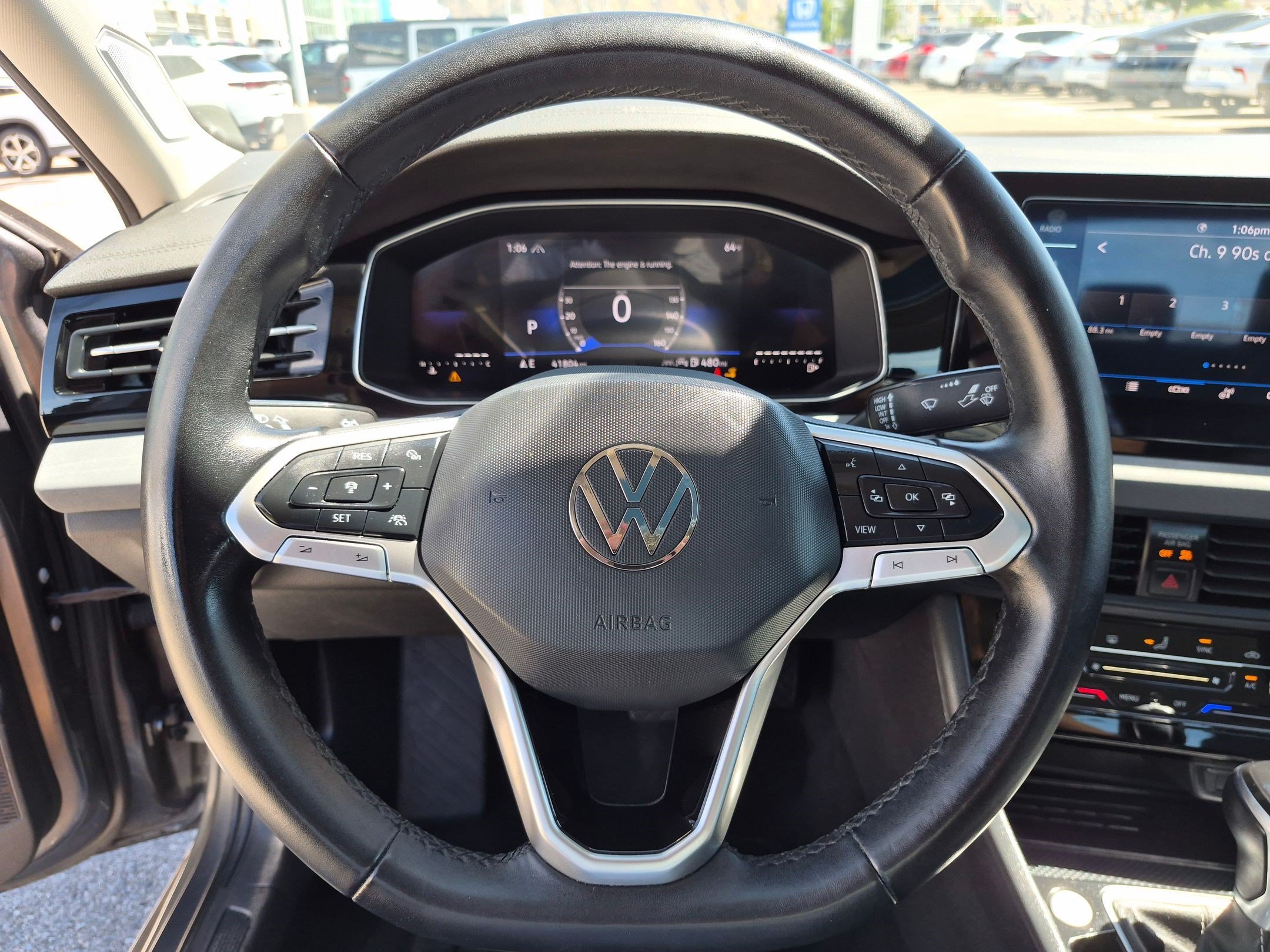 Certified Used 2025 Platinum Gray Metallic Volkswagen SE image 18