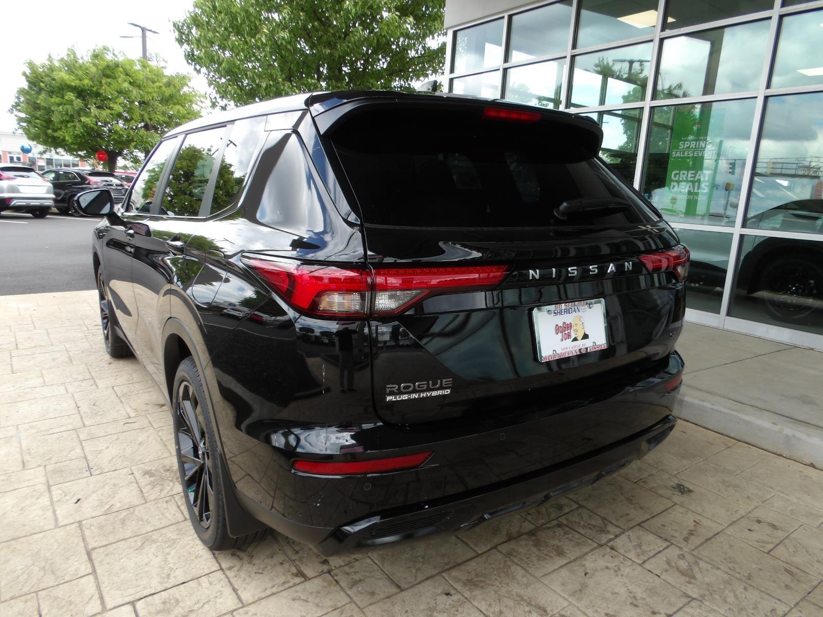 New 2026 Cosmic Black Nissan SL image 5