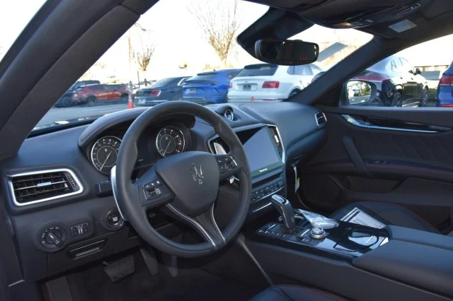 New 2024 Grigio Maratea Metallic Maserati Modena Ultima Q4 image 19