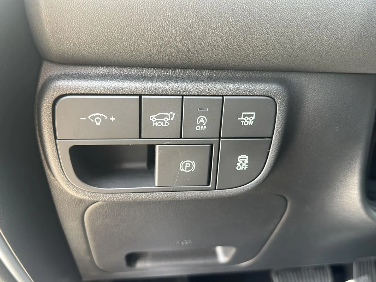 New 2026 Creamy White Pearl Hyundai SEL Premium 7P image 13