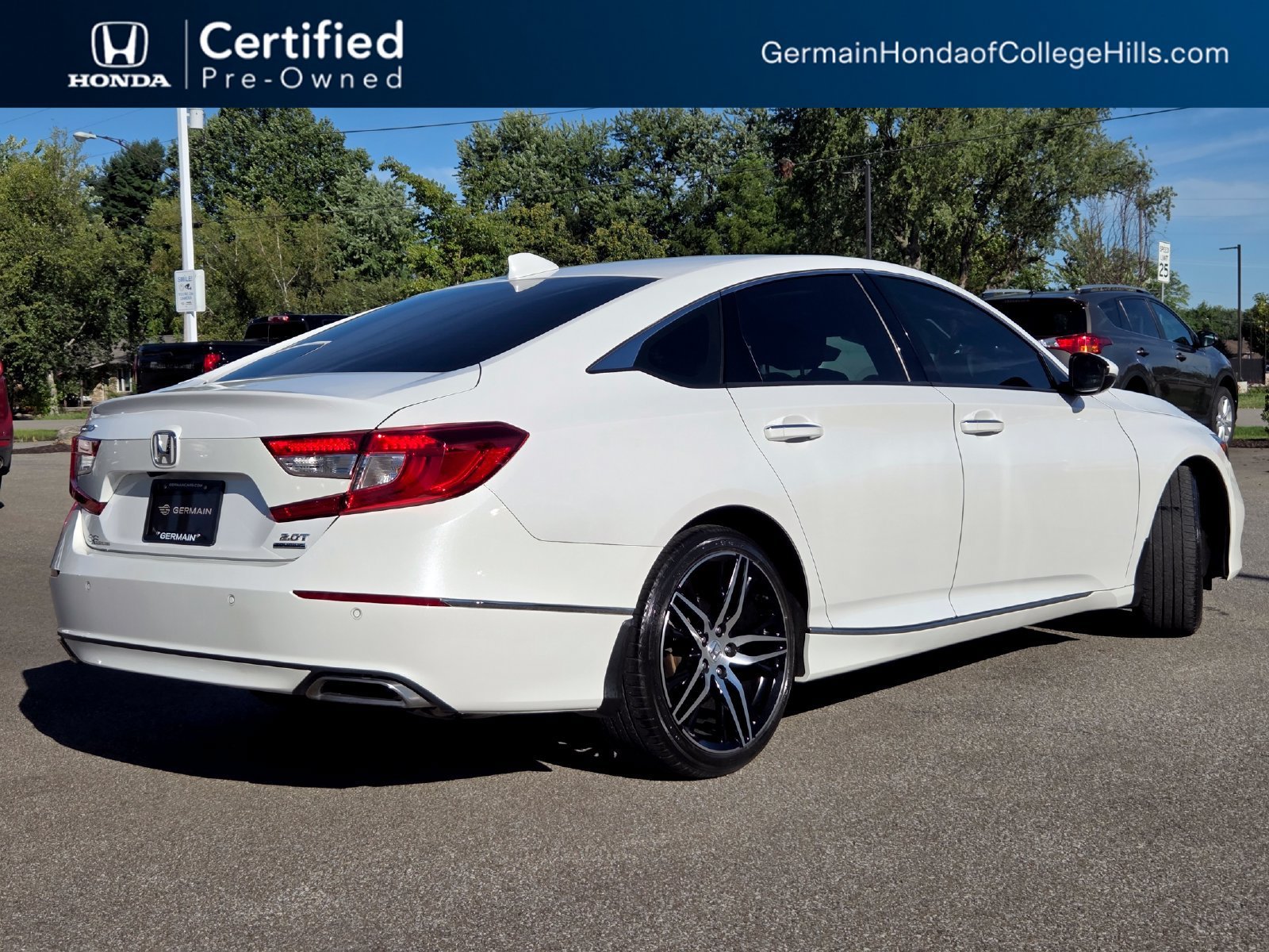 Certified Used 2021 Platinum White Pearl Honda 2.0T Touring image 72