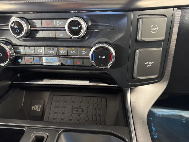New 2026 Carbonized Gray Metallic Ford Platinum image 17