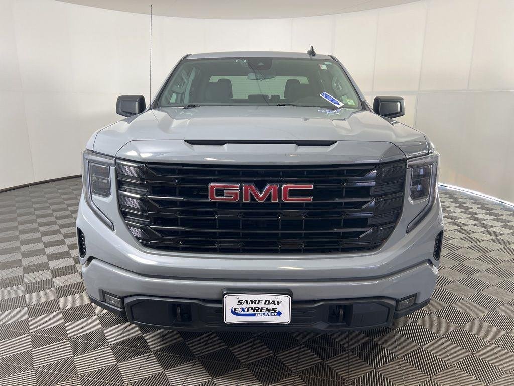 Used 2024 Gray GMC Elevation image 30