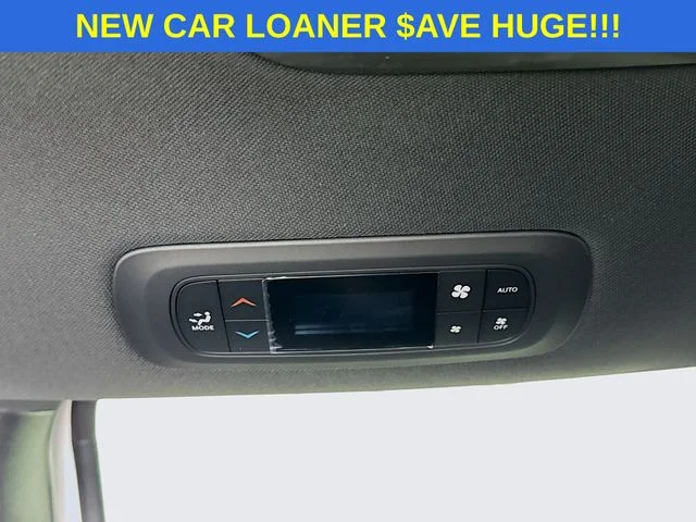 2025 Chrysler Pacifica Select - Photo 23