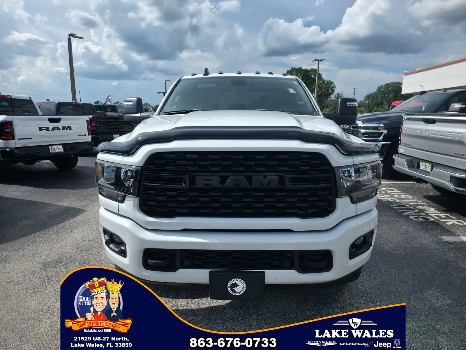 Used 2024 White Ram Big Horn image 2