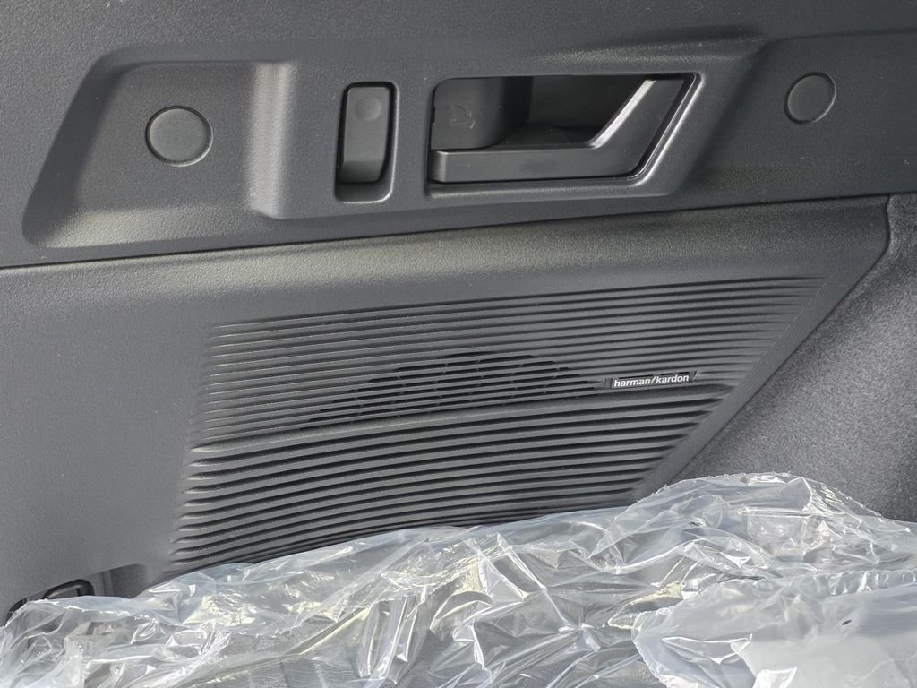 2026 Subaru Outback Limited - Photo 15