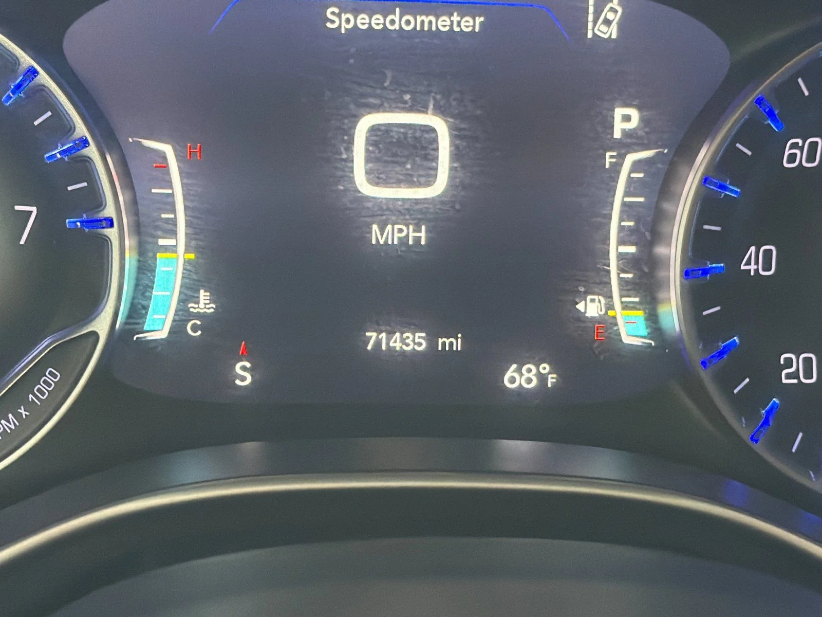 Used 2023 White Chrysler Touring L image 29