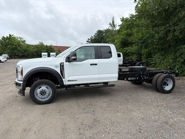 2026 Ford F-550 Super Duty Chassis Cab