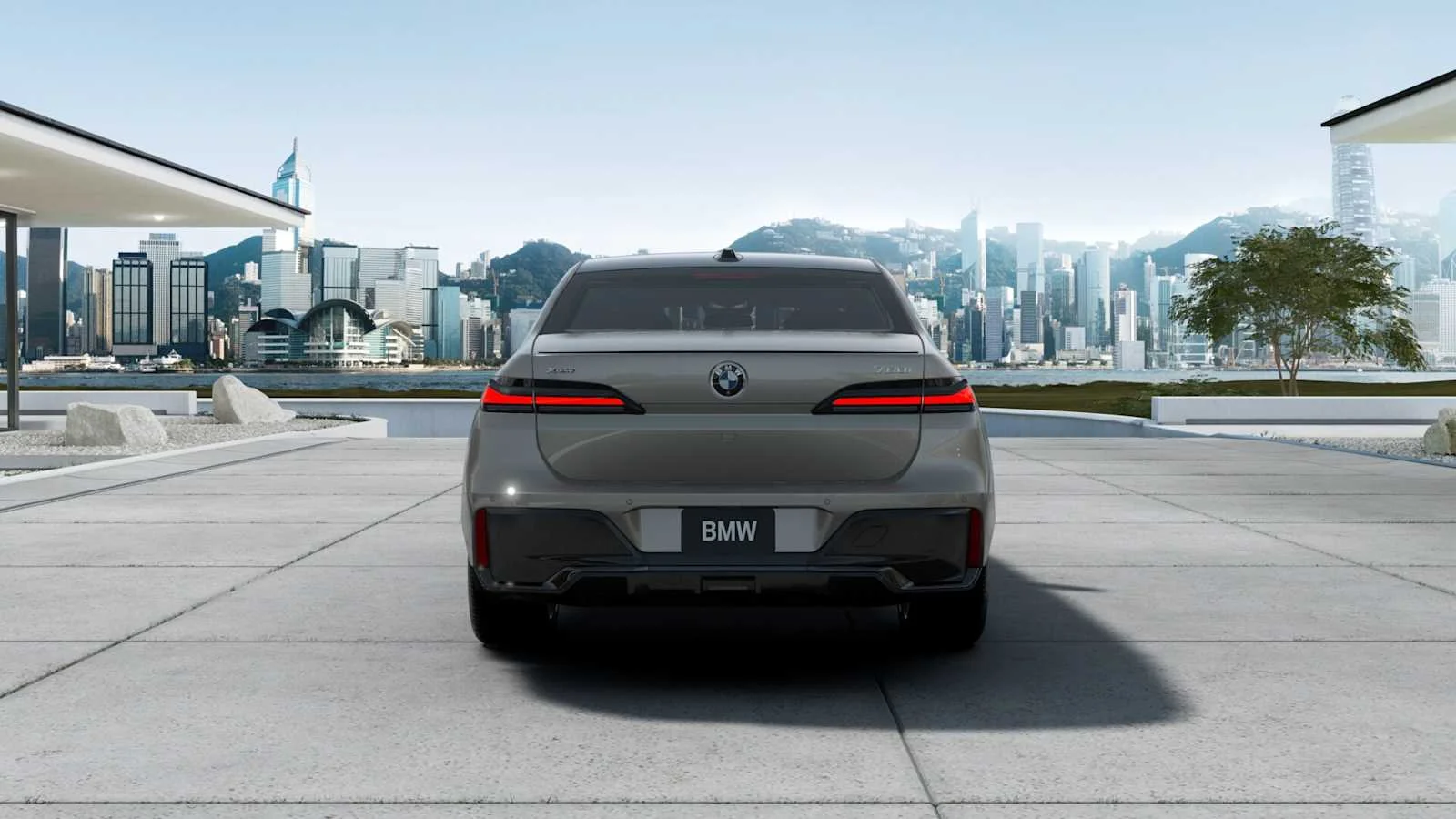 New 2026 Oxide Grey Metallic BMW 760i xDrive image 5
