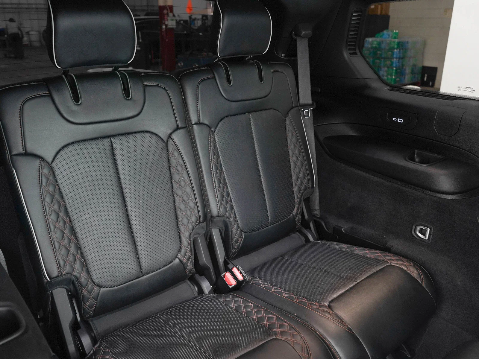 Used 2024 Bright White Clearcoat Jeep Summit image 13