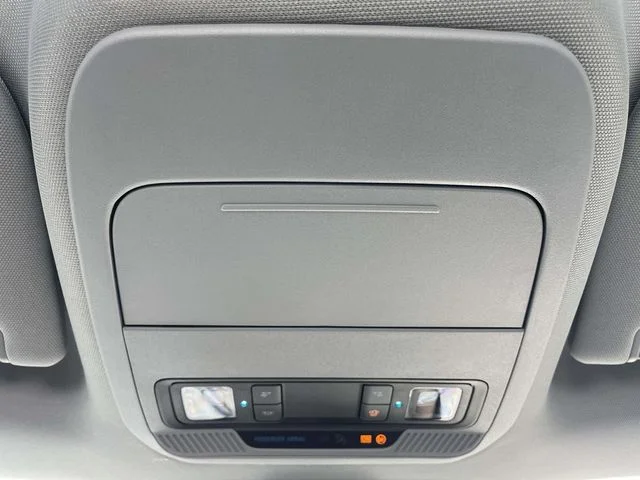 New 2026 White Ford XL image 5