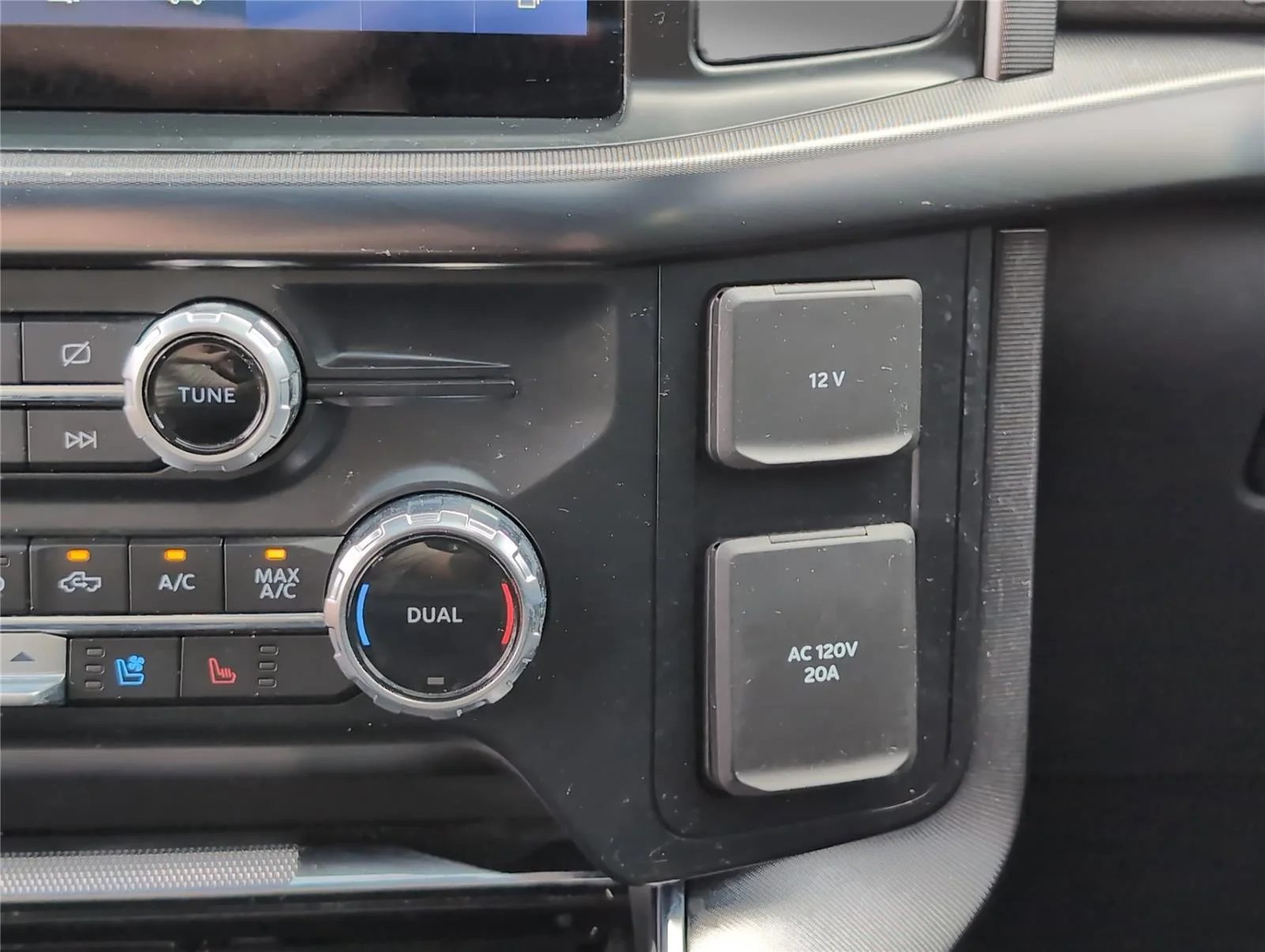 Used 2023 Carbonized Gray Ford Platinum image 22