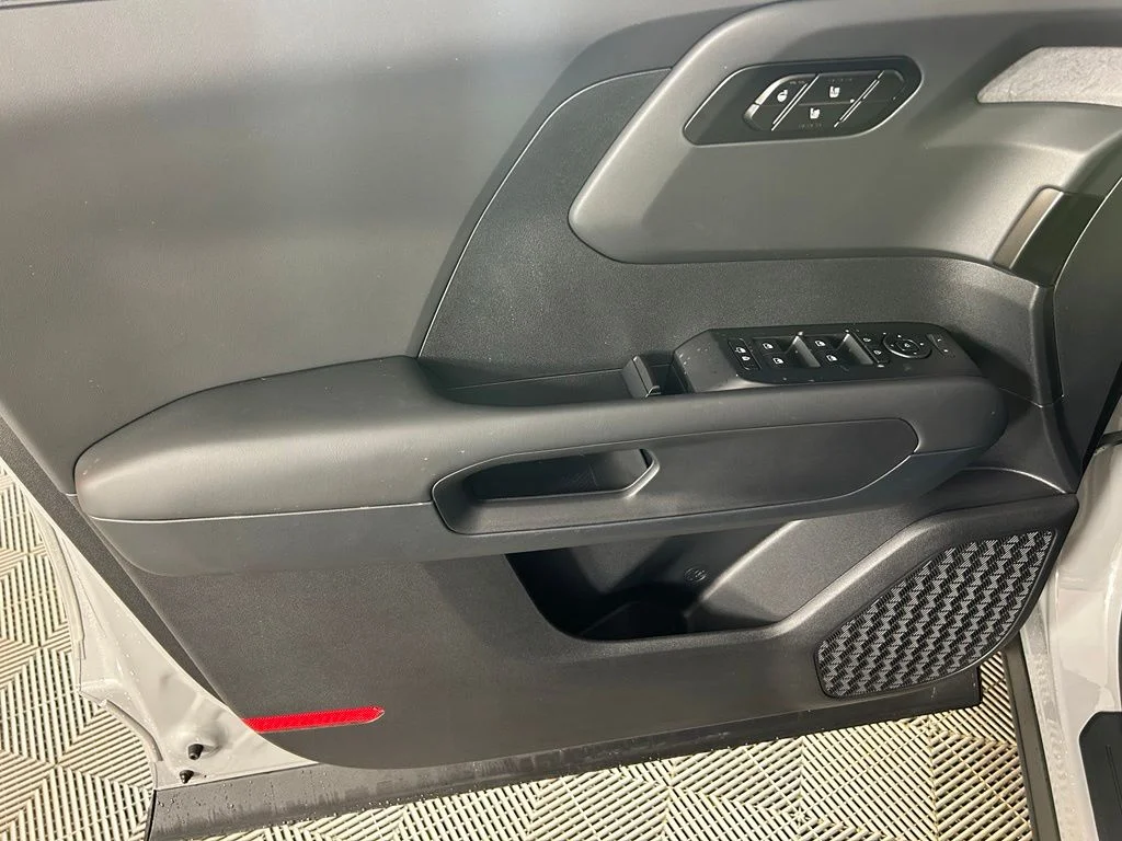 New 2027 Wolf Gray Kia X-Line EX image 9