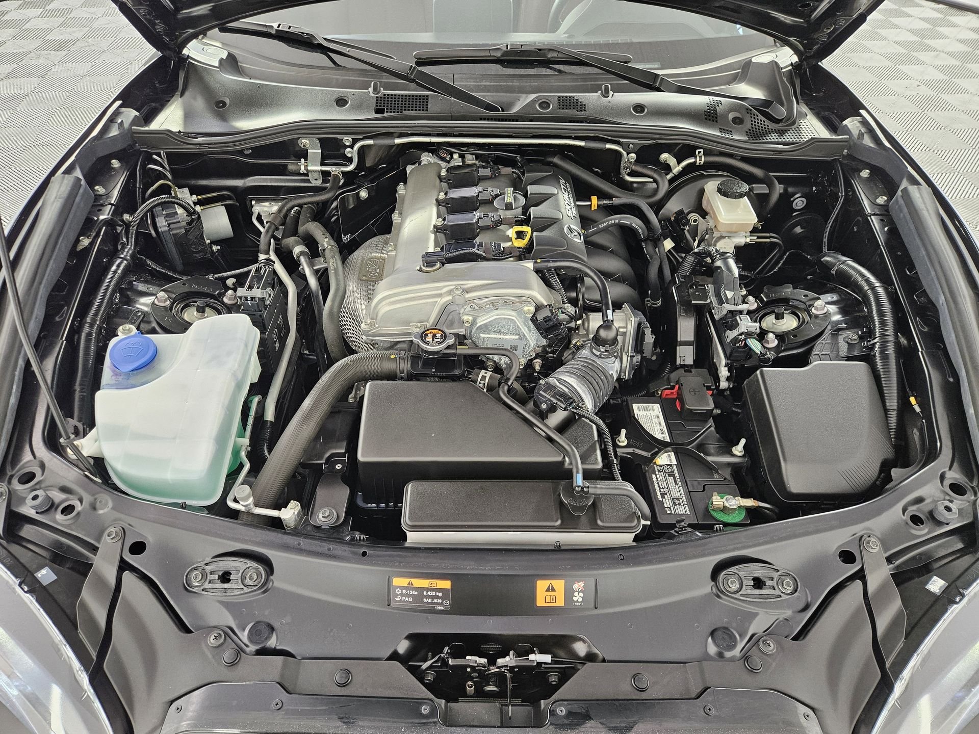 Used 2018 Black Mazda Grand Touring image 40