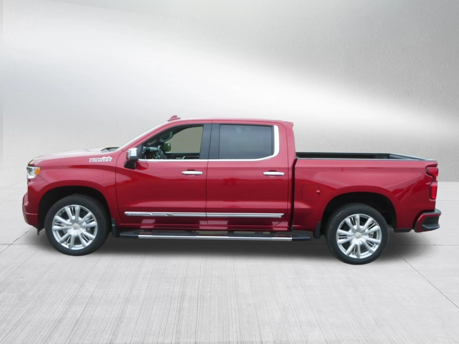 Used 2024 Red Chevrolet High Country image 4