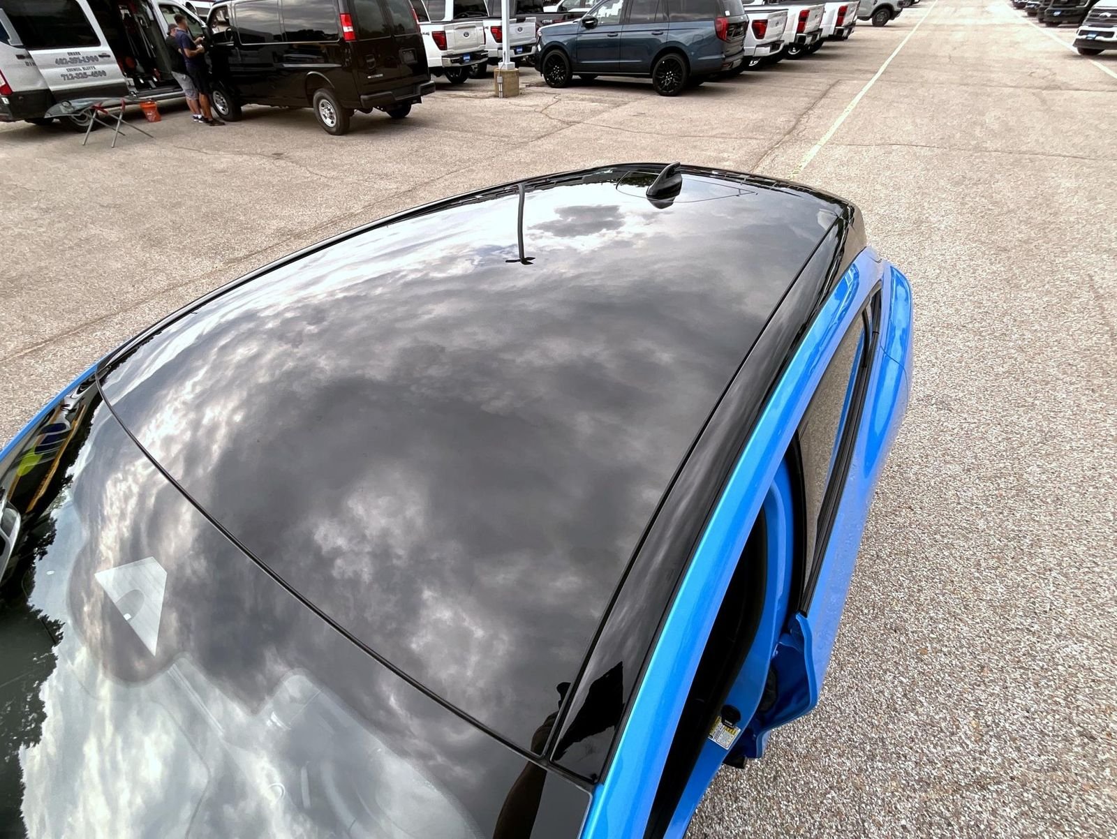 Used 2023 Blue Ford GT image 18