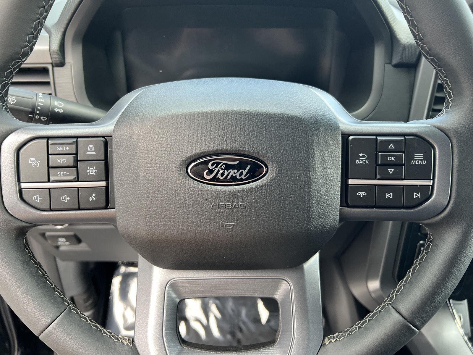 New 2026 Agate Black Metallic Ford XLT image 50