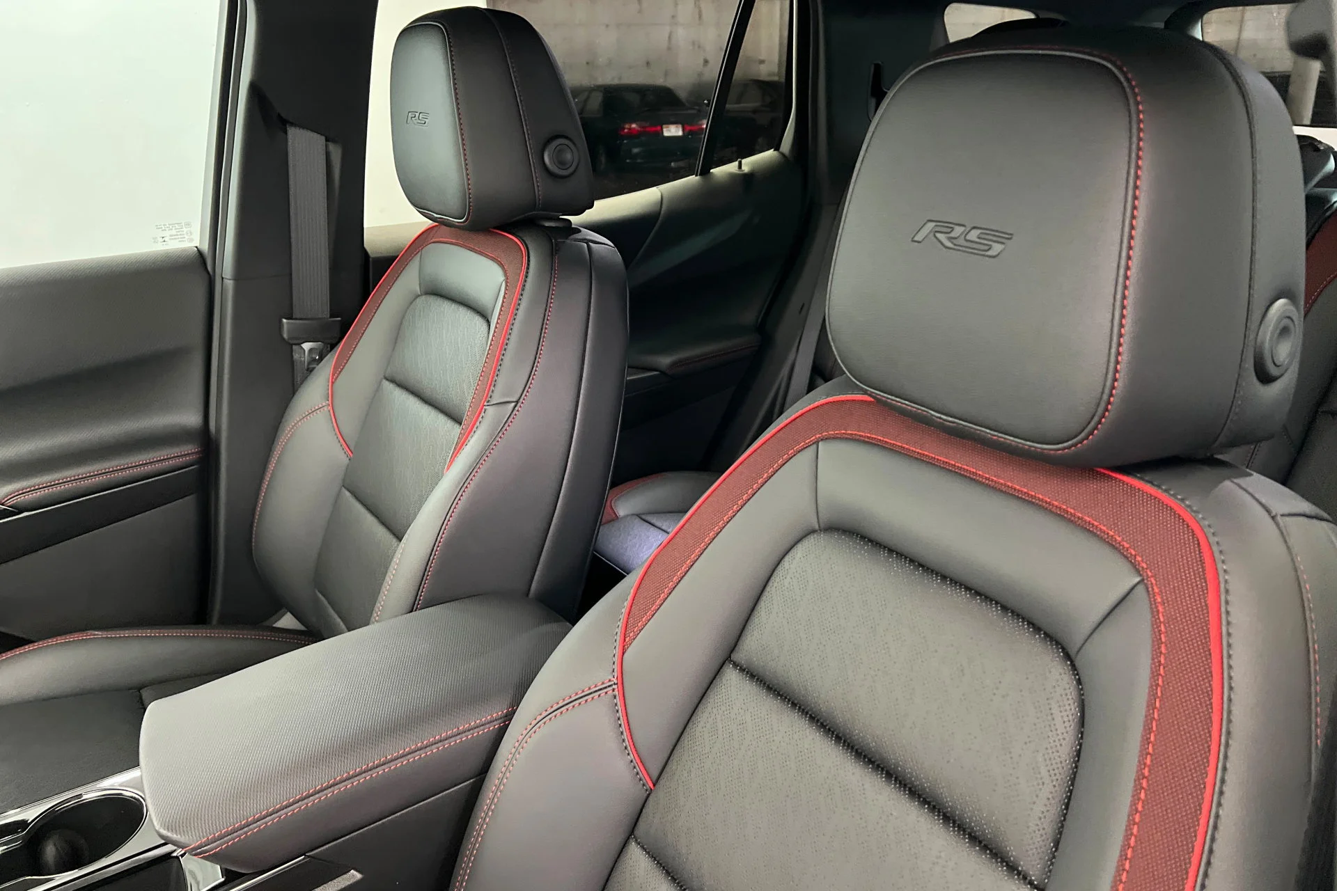 2027 Chevrolet Equinox RS - Photo 16
