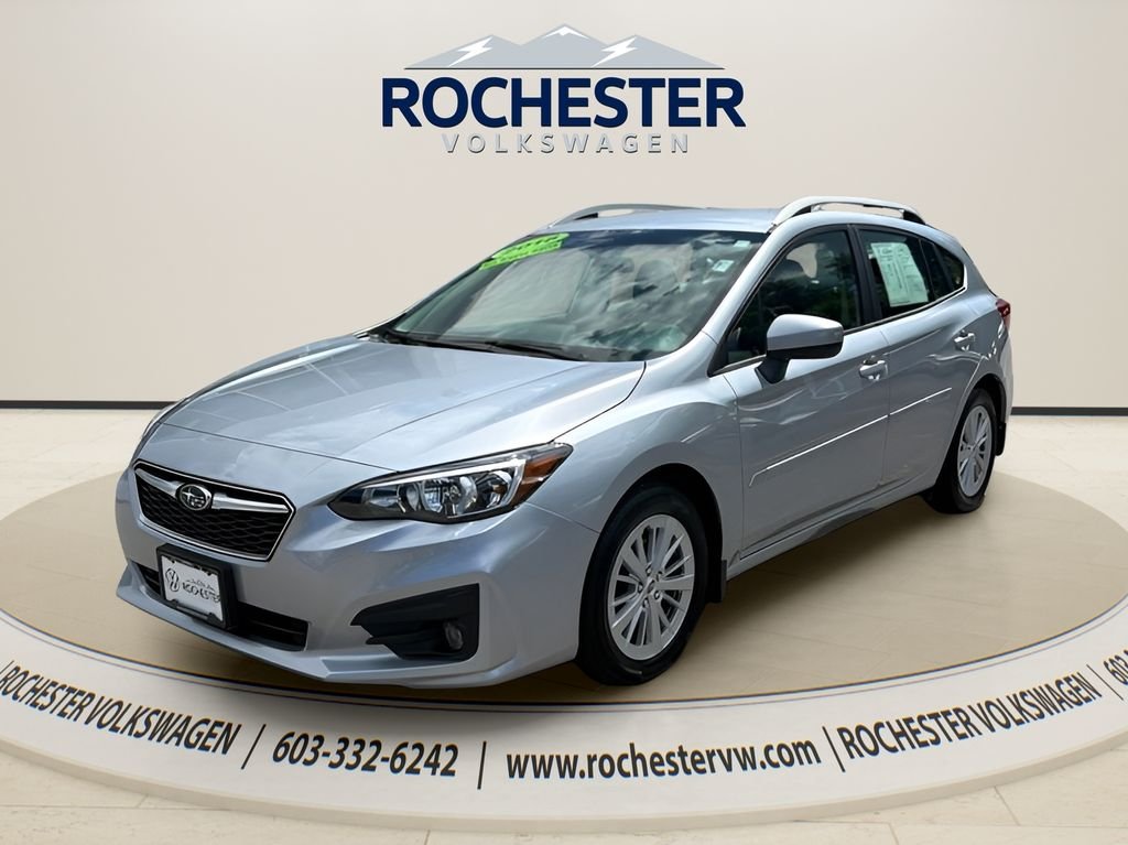 Used 2018 Ice Silver Metallic Subaru 2.0i Premium image 2