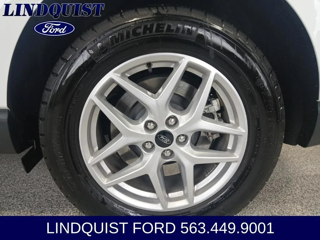 2023 Ford Edge SEL - Photo 9