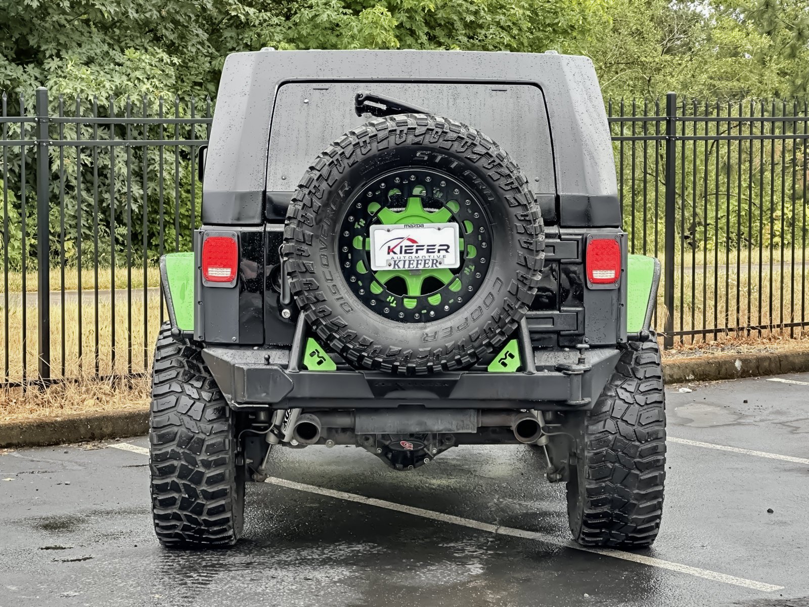 Used 2016 Black Clearcoat Jeep Sport image 5